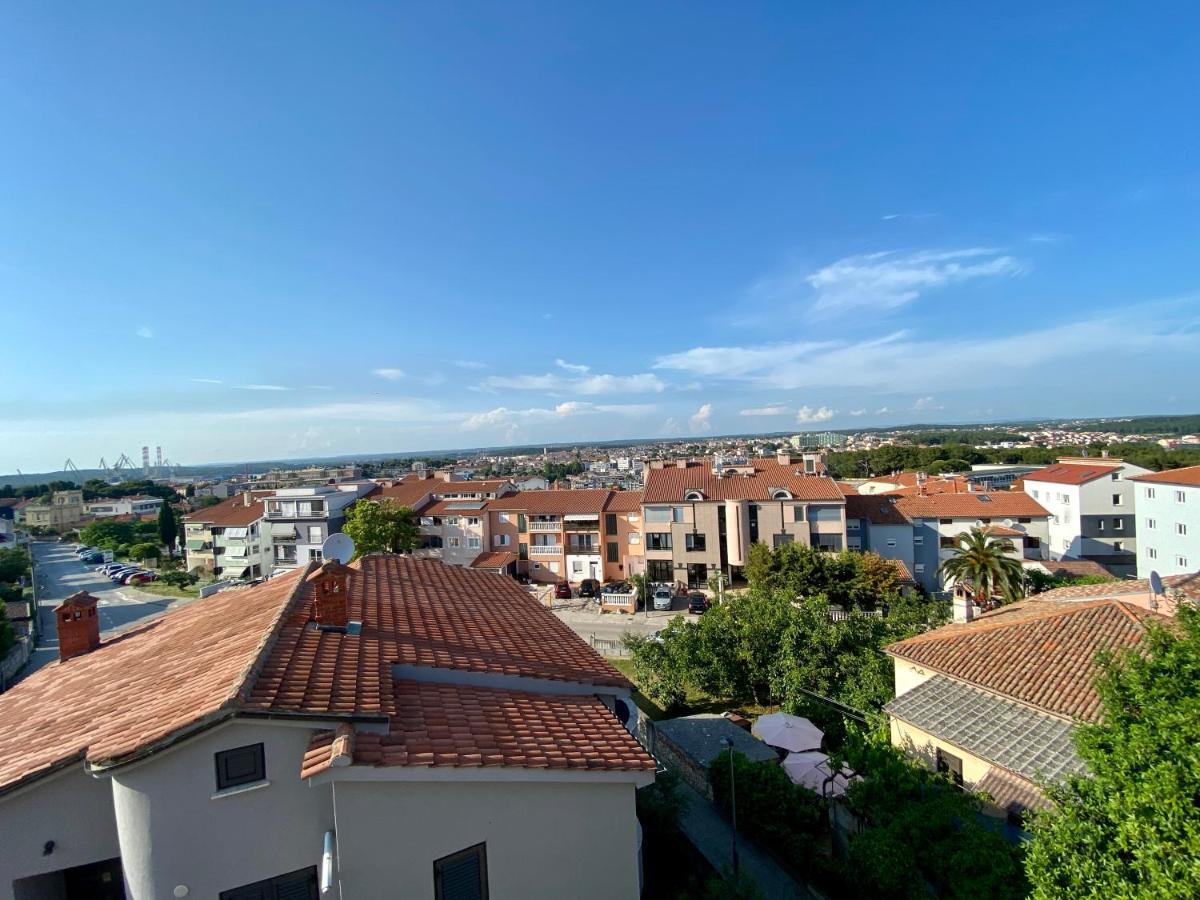 Penthouse Cityview Pola Esterno foto
