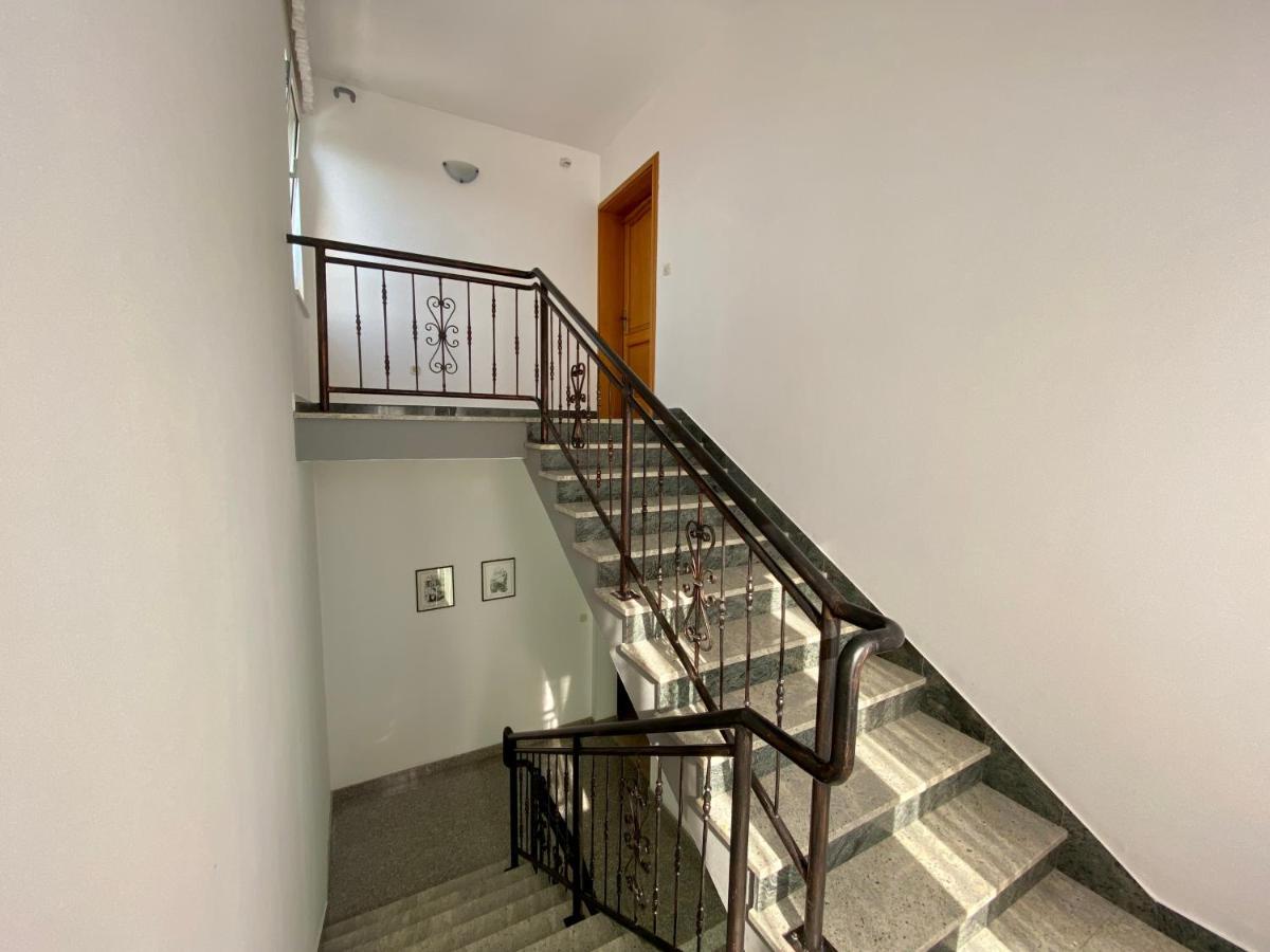 Penthouse Cityview Pola Esterno foto
